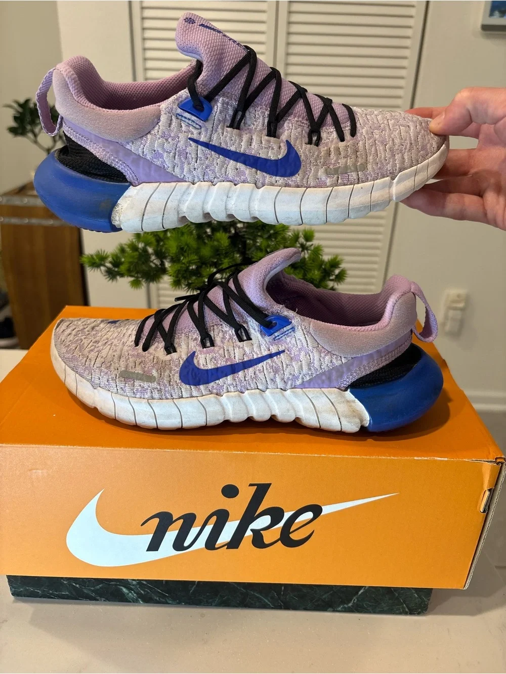 Nike Free Run Purple Running Shoes Rare Color Womens size 8